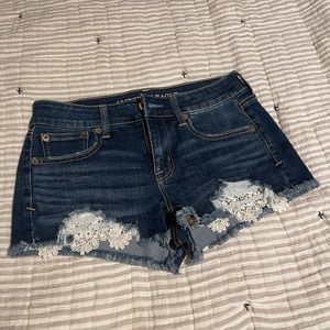 American eagle super stretch shorts size 4